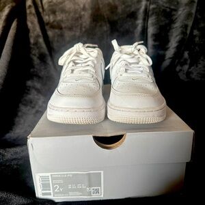 Kids All White Nike Air Force ones – Size 2Y